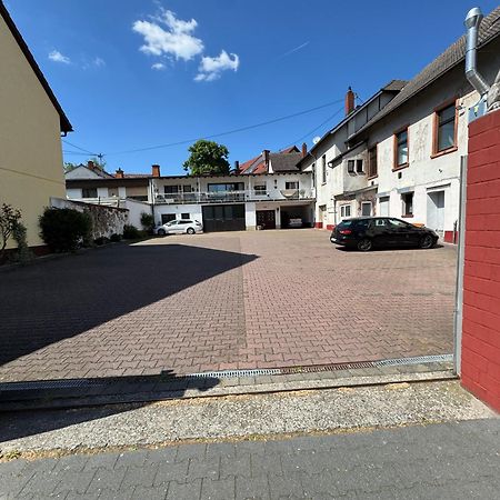 Gasthaus Zum Loewen Francoforte sul Meno Esterno foto